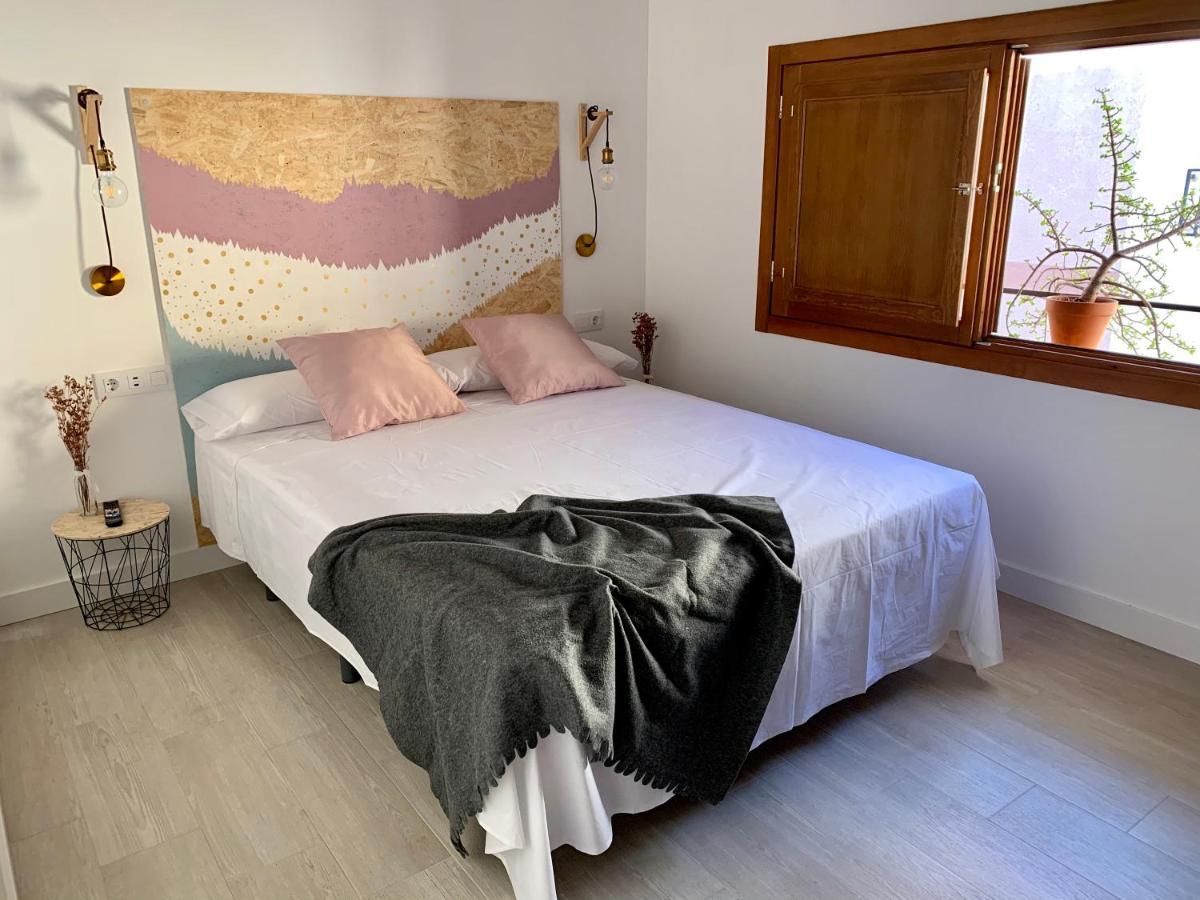 La Moma Apartments & Room Xativa Exterior photo